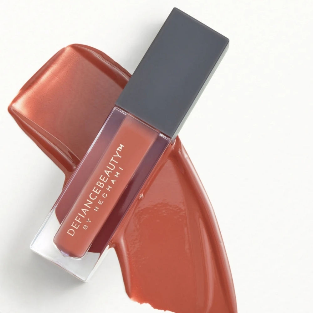 🆕NIB Defiance Beauty Iconic Luminous Liquid Lipstick